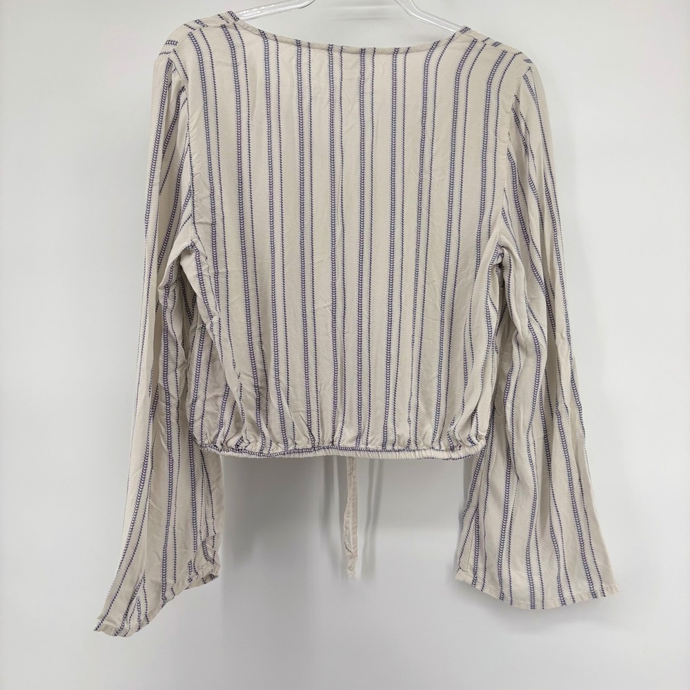 Arizona Jean Co Womens Cream Blue Striped Bell Sleeve‎ Button Front Top Medium - Picture 6 of 8